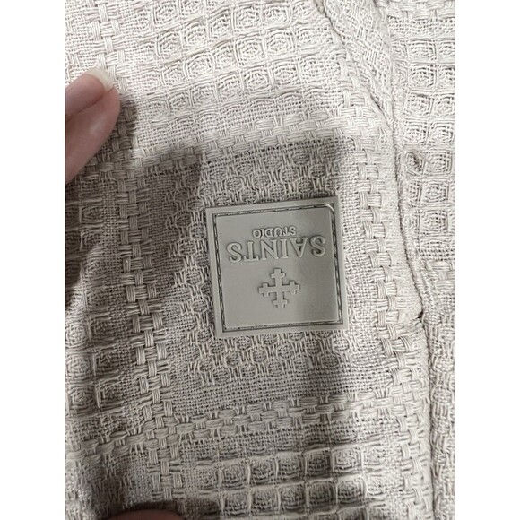 SAINTS STUDIO Men's Shorts Size Large Beige Textured Casual Cool Logo Pockets - Picture 9 of 13